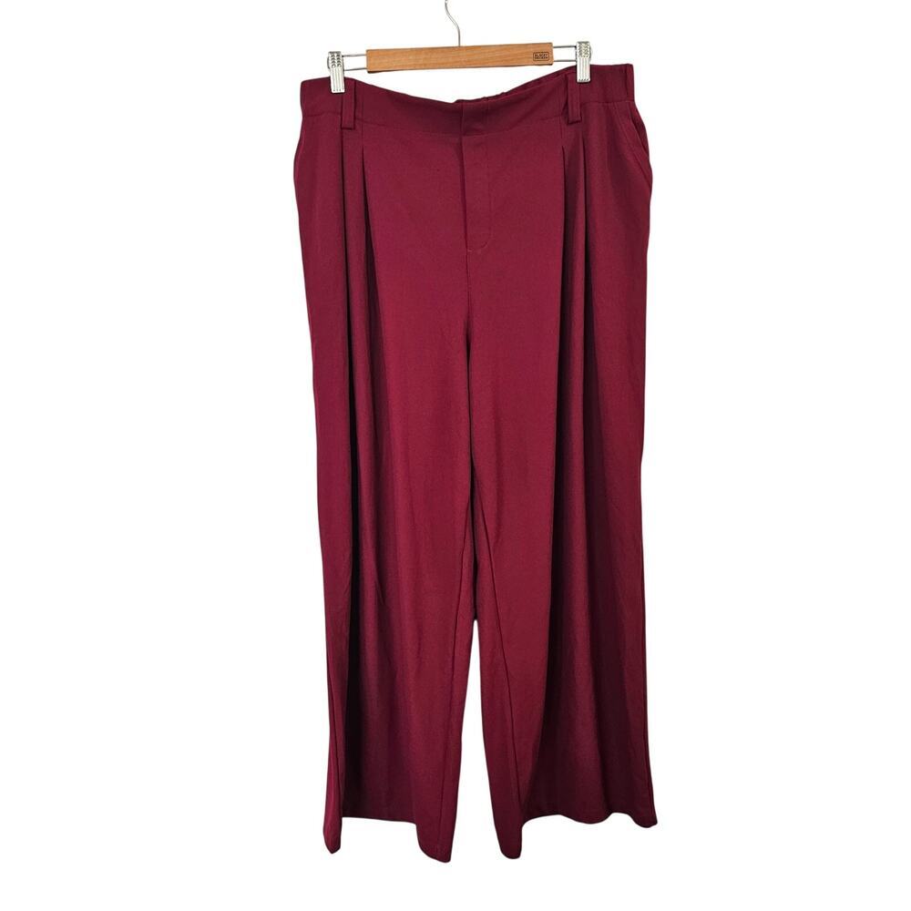 HALARA Trouser Red Size 1X NWT
